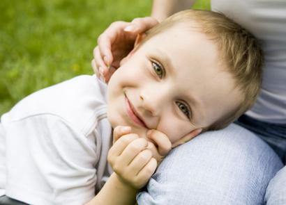 Как помочь ребенку справиться с застенчивостью?